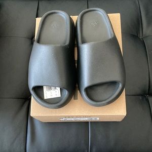 YEEZY slide